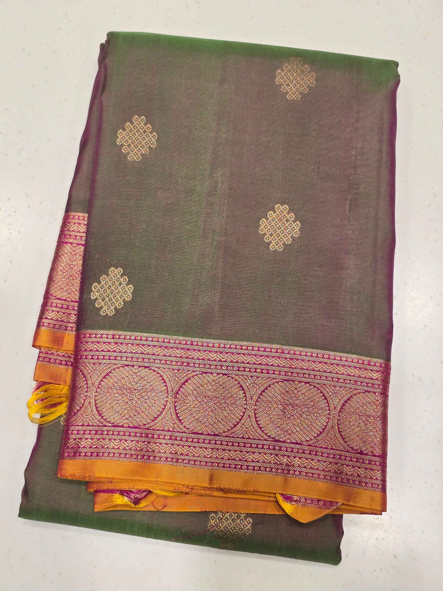 Pure Kanjivaram silk saree with kolam butta and rich pallu