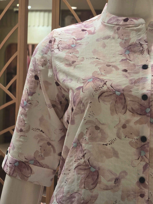 Printed Cotton material white based single kurta with i-neck