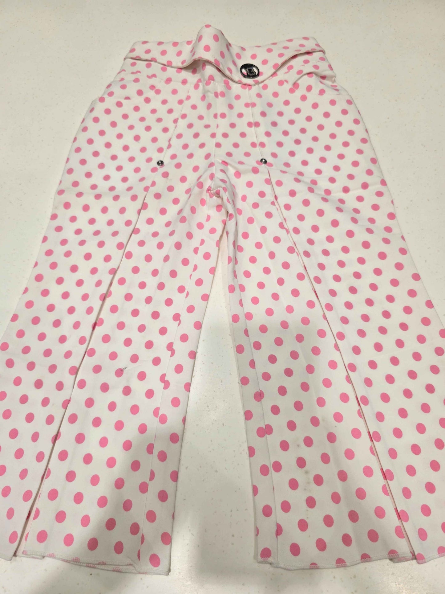 Printed Cotton material white with baby girl capri