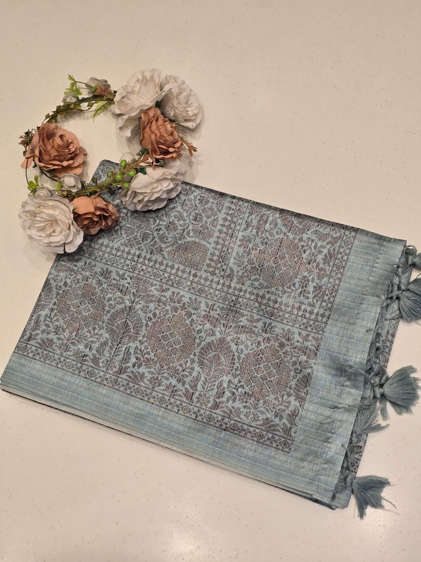 Raw silk with thread work border and pallu Daily wear