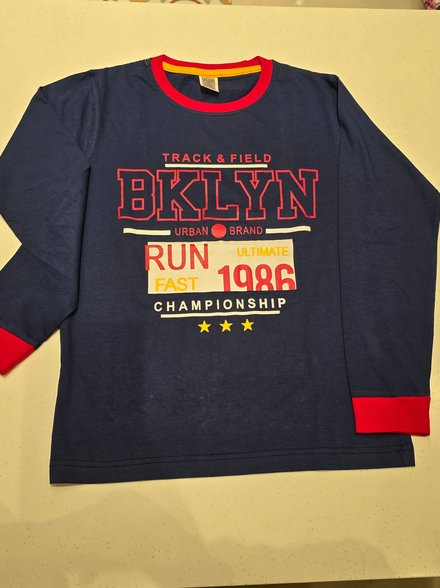navy blue regular-fit long-sleeve graphic T-shirt for boys