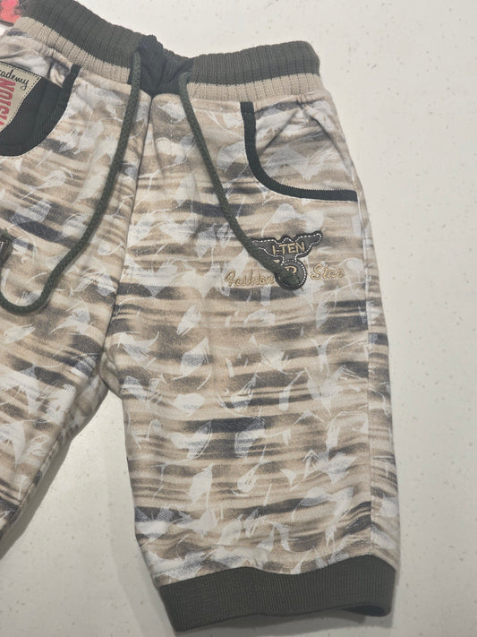 Lycra Material multi colour shades ¾ with 4 pockets