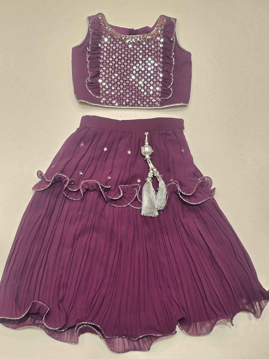 Girl's Patola print lehenga choli.