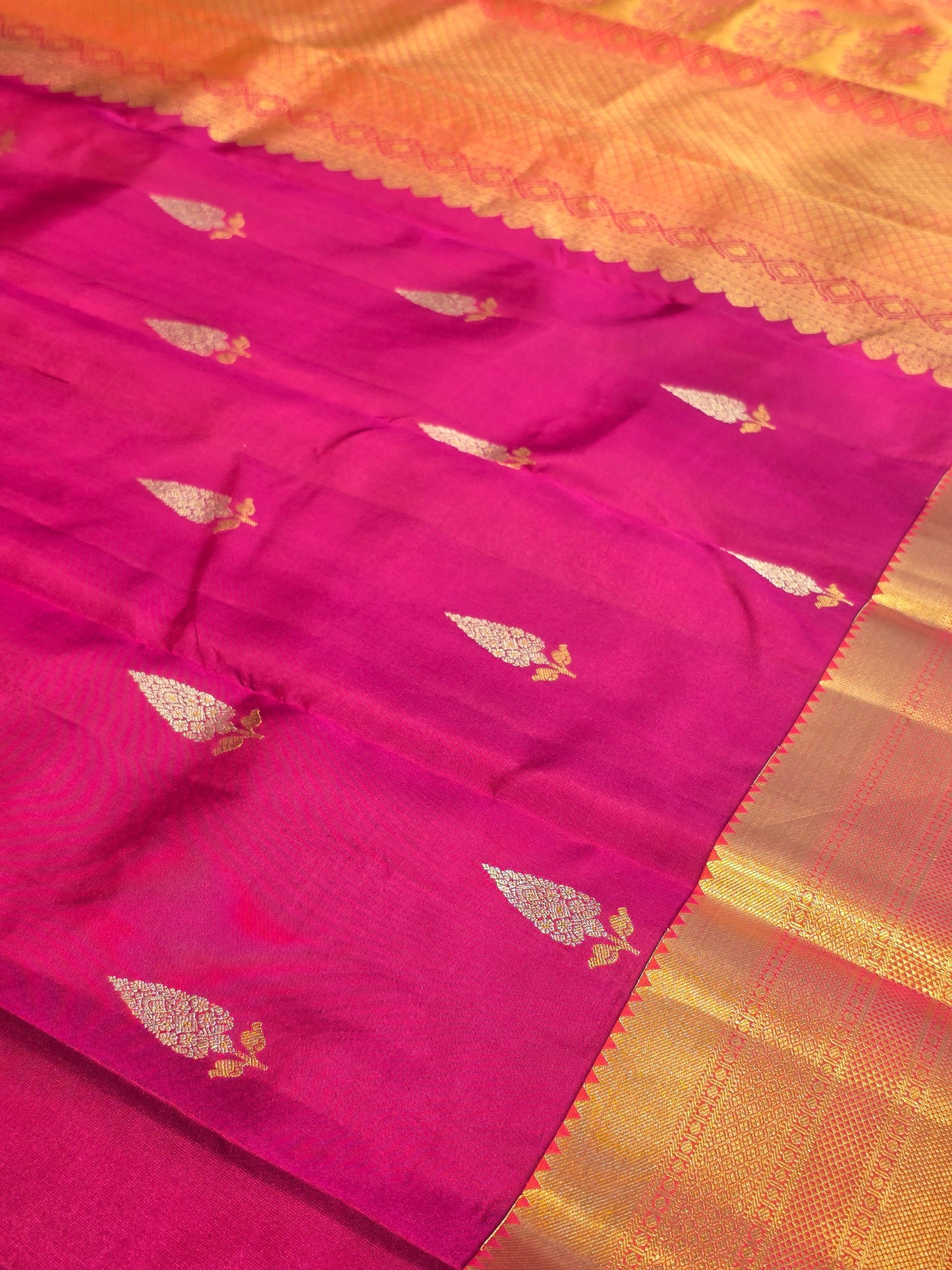 Women Rani Pink Pure Kanjivaram Silk Saree