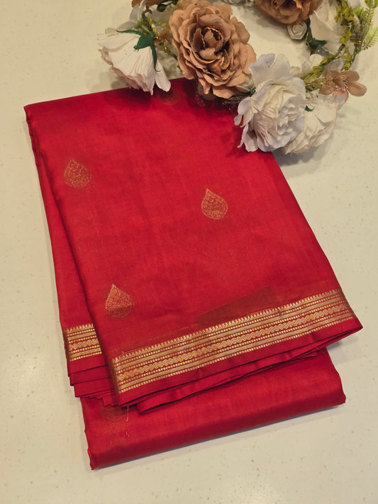 Women Orange Pure Kanjivaram Silk Saree with Fancy Motifs