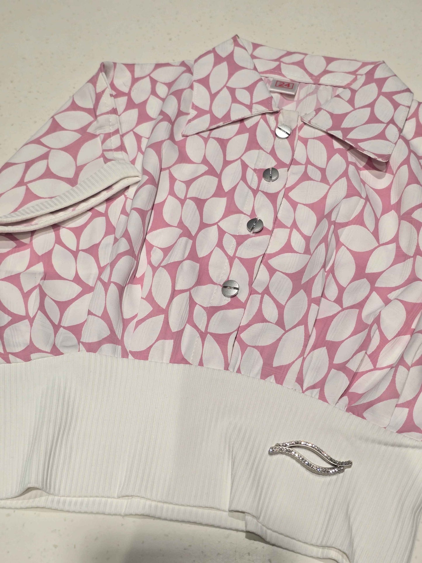 Lycra Material pink with white color western top for girl