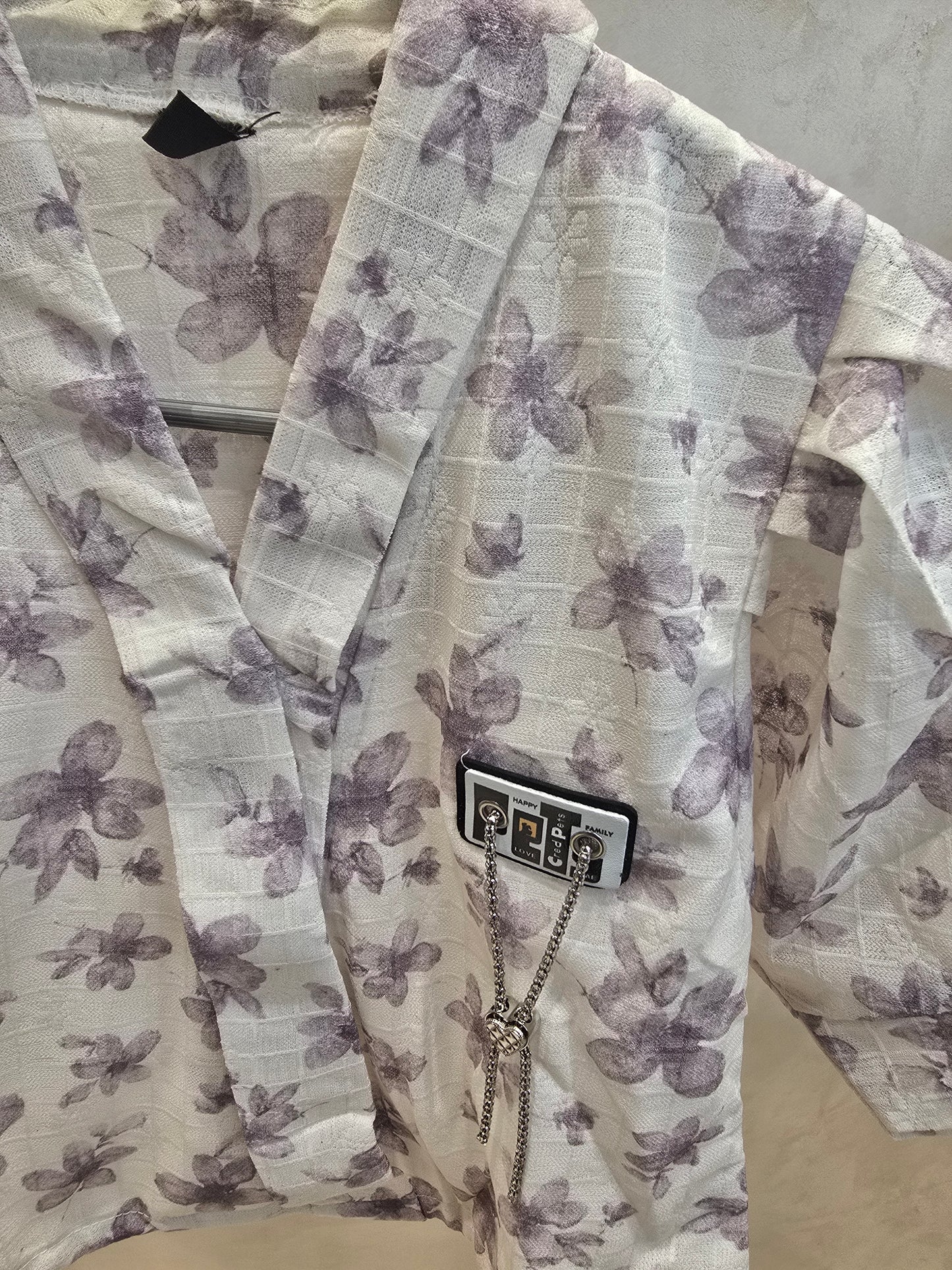 White base lavender printed crepe fabric western top with buf sleeves