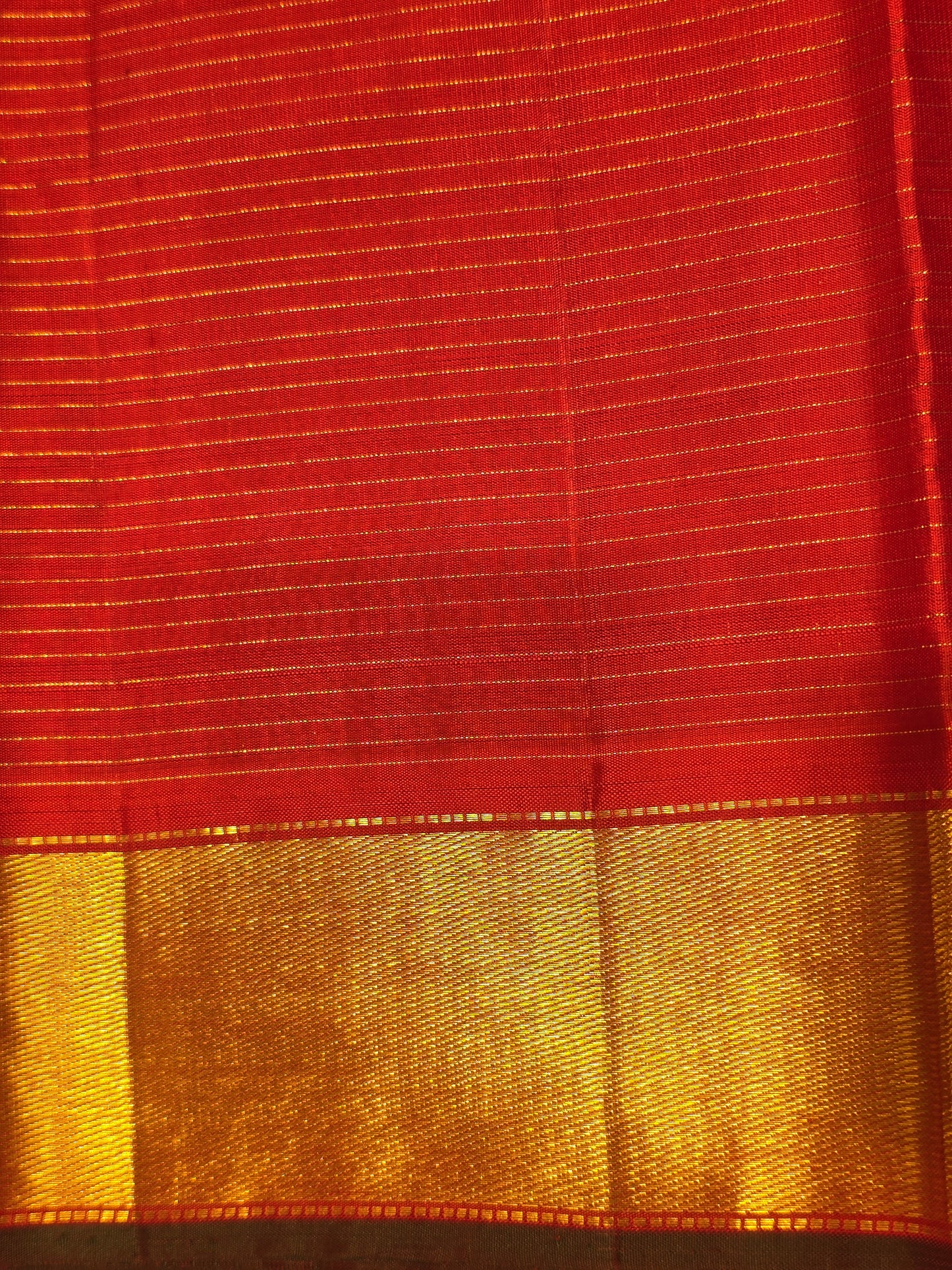 Women Red Pure Harni Silk Saree with Micro Checked Pattern
