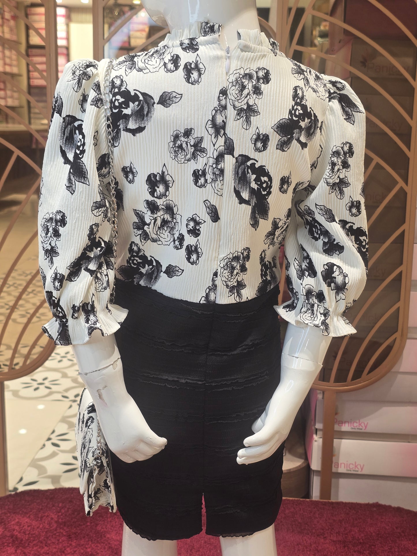 Girls Black White Floral Crush Georgette Western Set