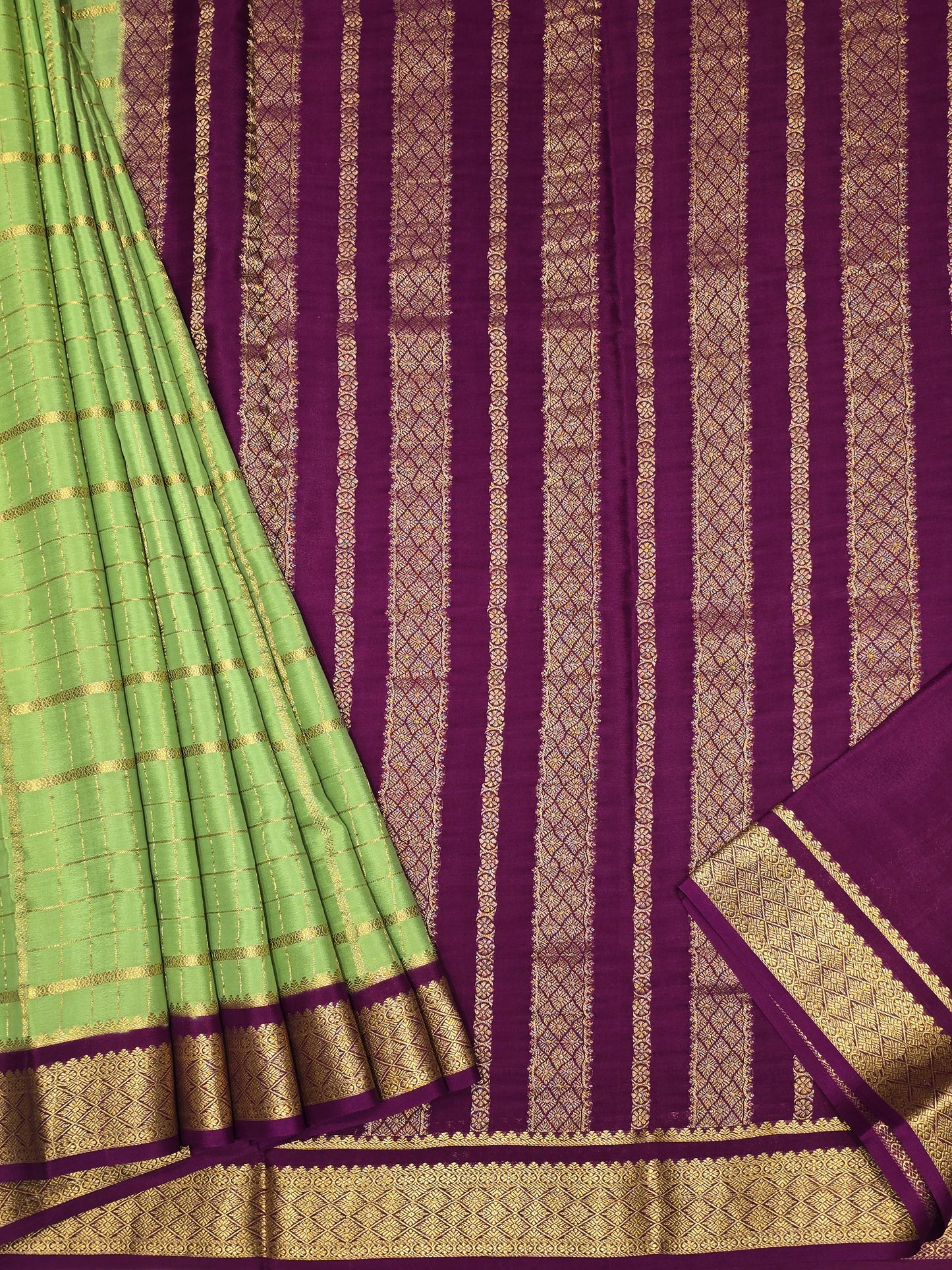 Pista Green Pure Mysore Crepe Silk Saree