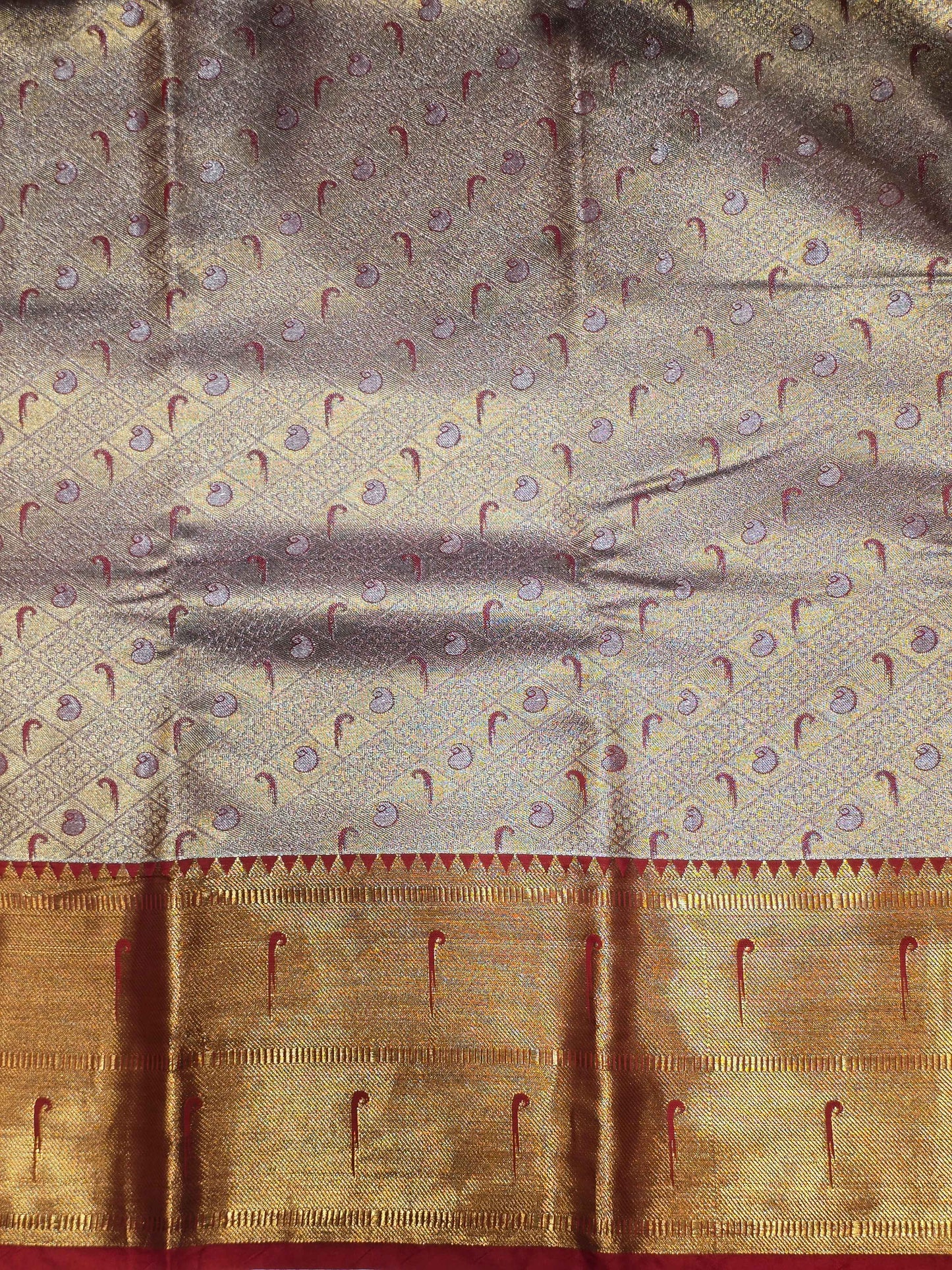 Semi kanjivaram tissue with gatti border