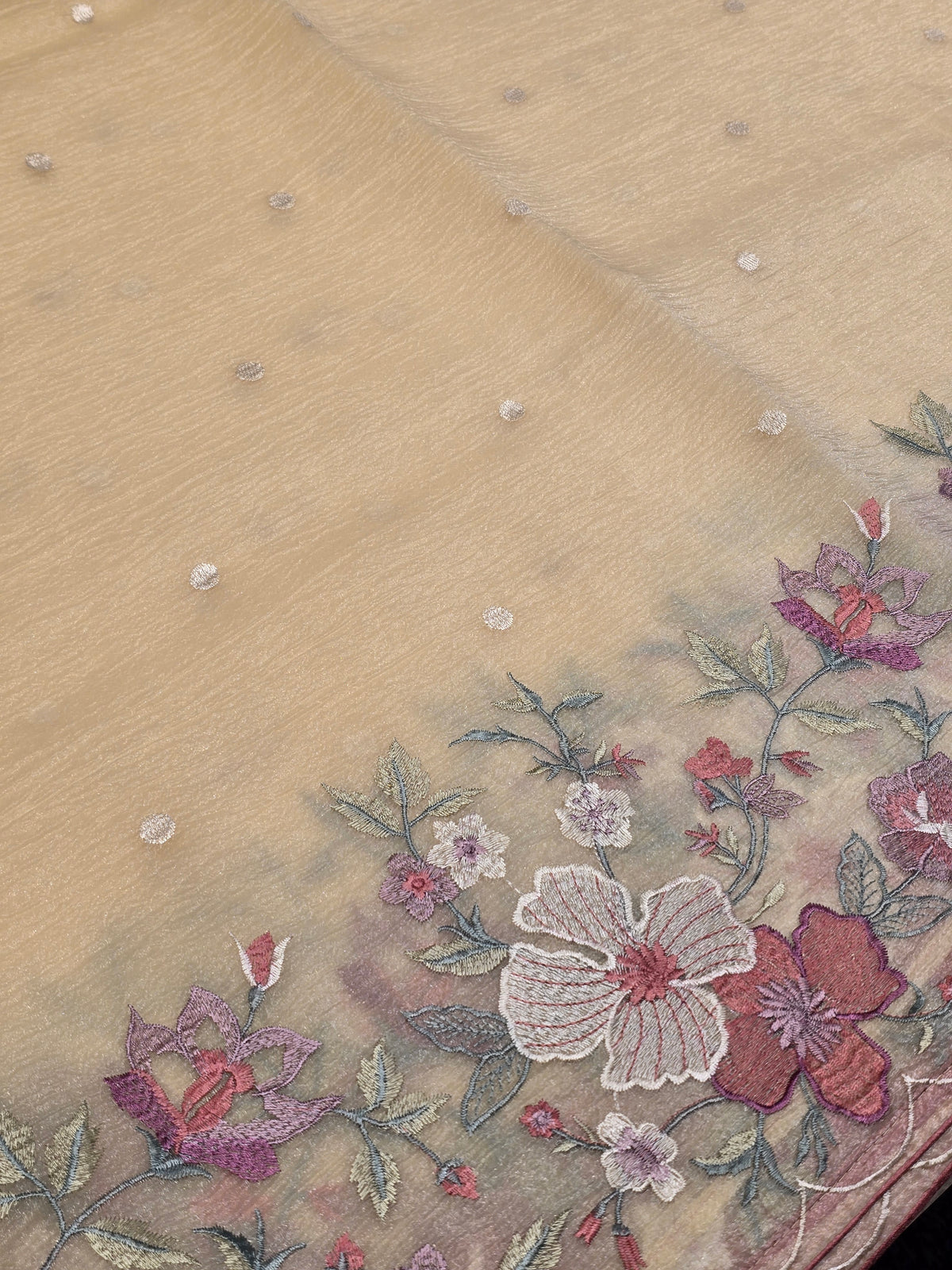 Glass Silk Saree with Crush Material, Small Butta Floral & Peacock Fancy Border – Party Wear