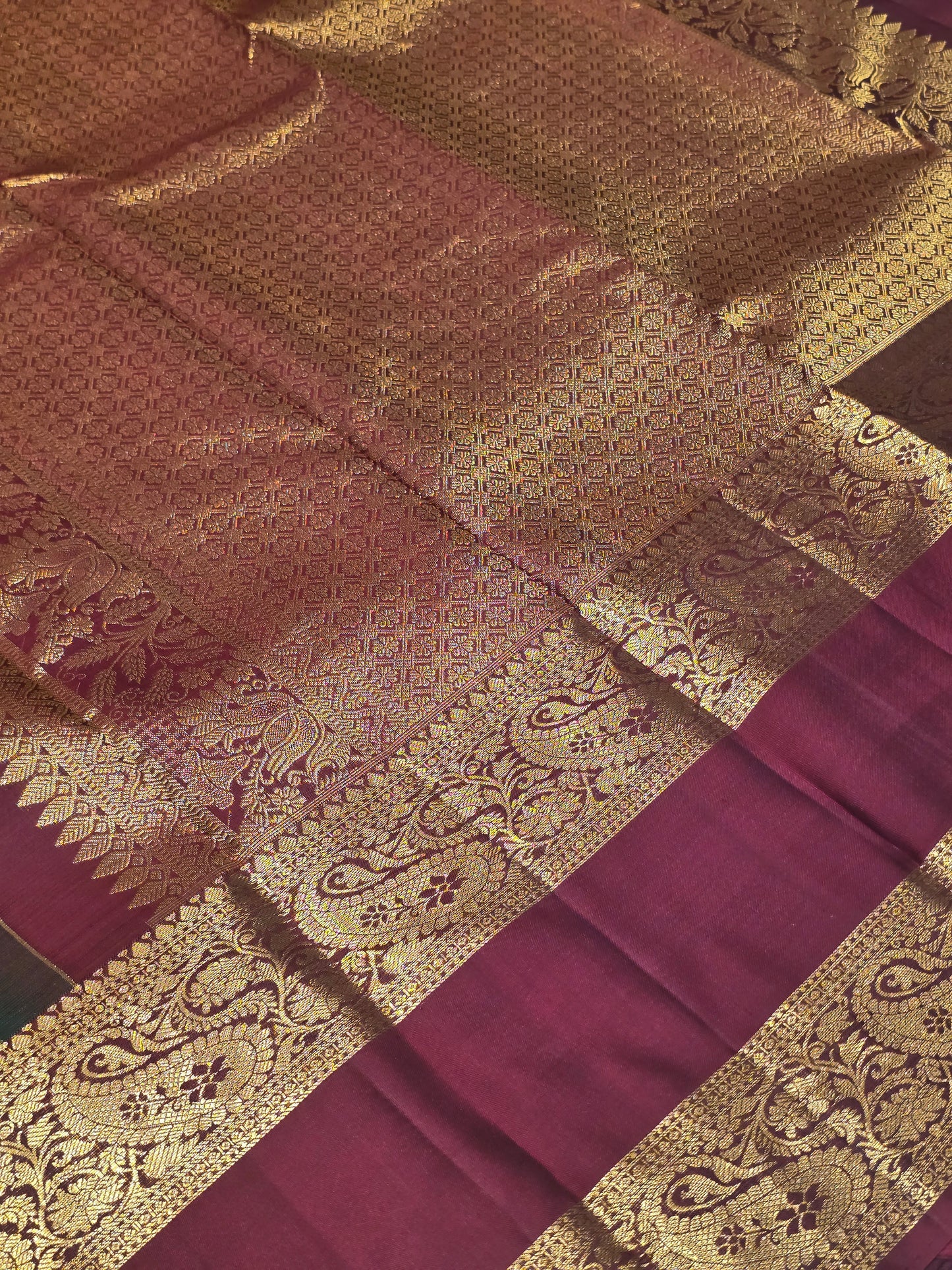 Exclusive Pure Handloom Kanchee Silk Saree with Checked Pattern, Mango Motifs & Bentex Border | Rich Pallu | Wedding Wear