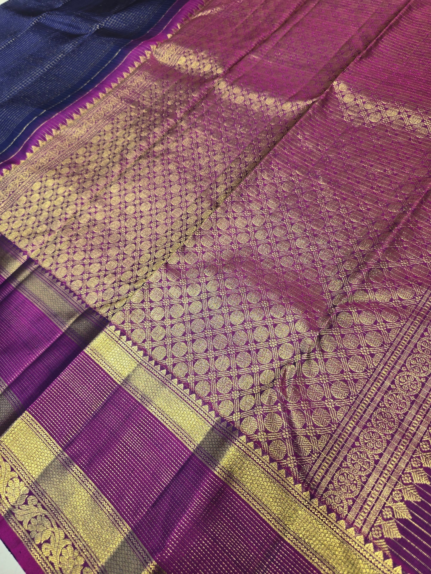 Pure Kanchipuram Handloom Silk Saree with Checked Weaving & Rich Bantex Zari Border | Festive & Bridal Collection