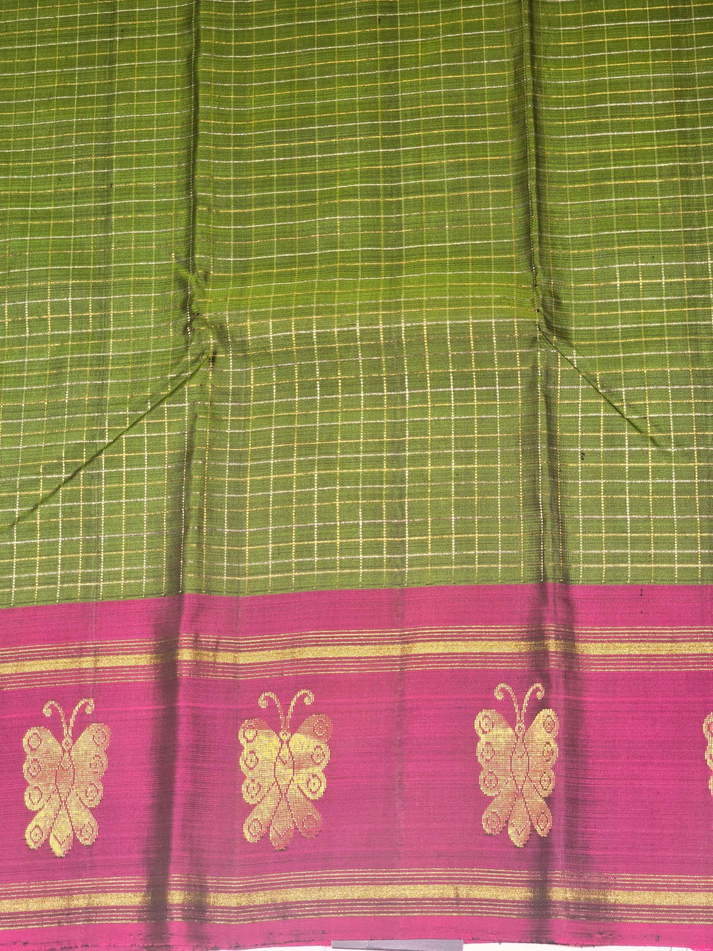 Pure Kanjivaram silm saree with checked pattren with traditional pallu