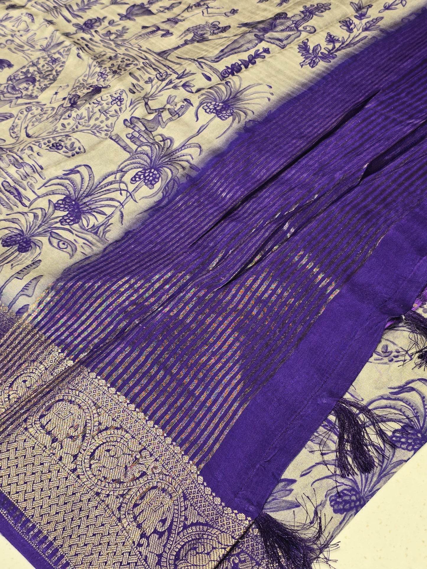 Kalamkaari Crepe Silk Saree with Artistic Border & Festive Elegance