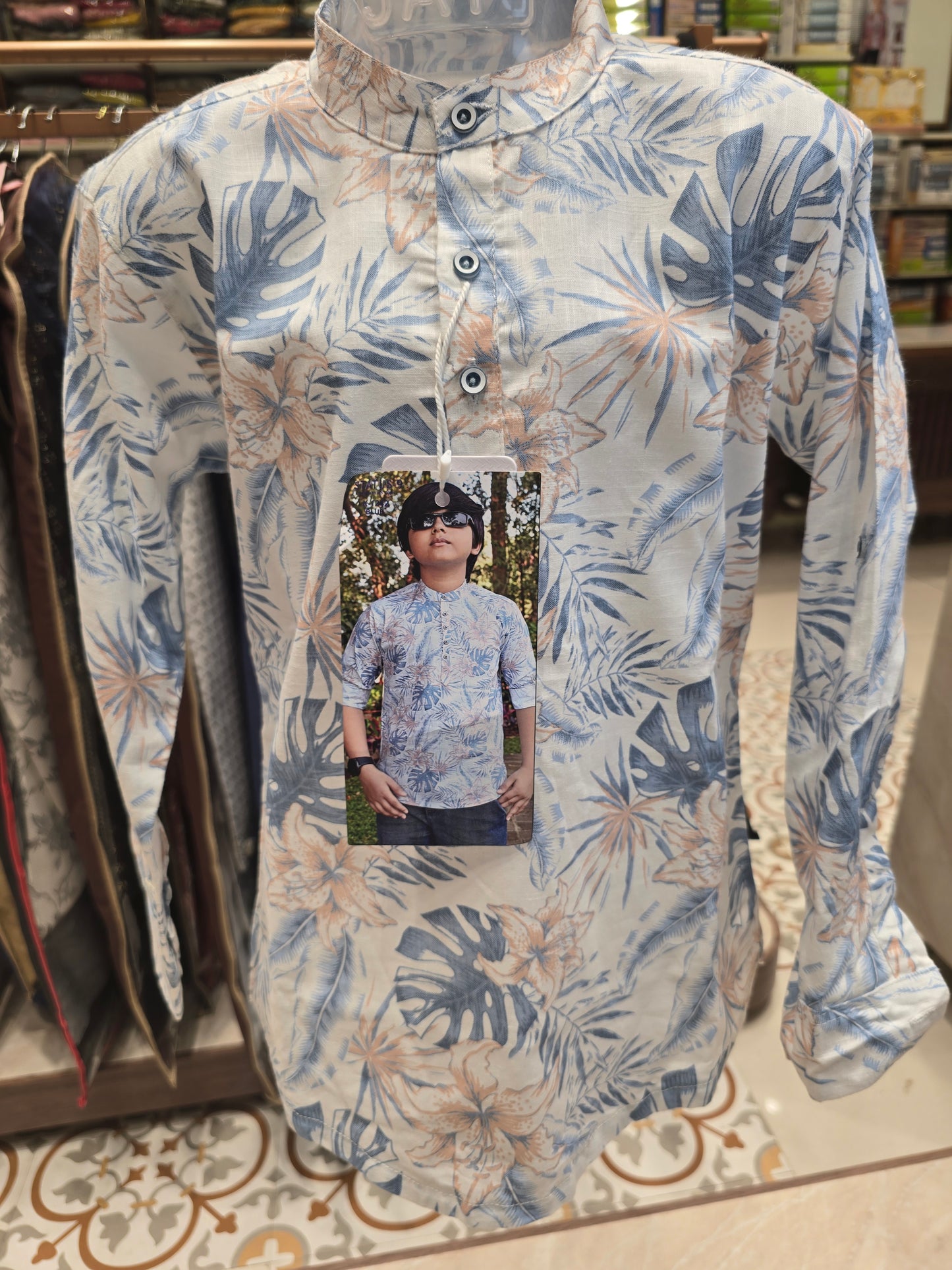 Boys Cotton Mix Printed Short Kurta – Full Sleeves