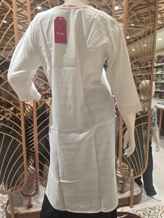 Cotton material white colour kurta for women with ¾ sleeves