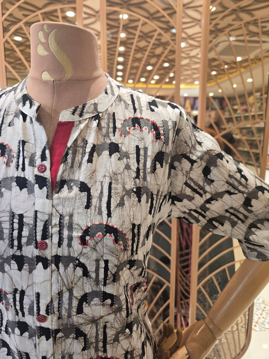 Women’s Rayon Straight Kurta in White Base with Black and Grey Printed Pattern, Collar Neck and Full Sleeves for Daily Wear