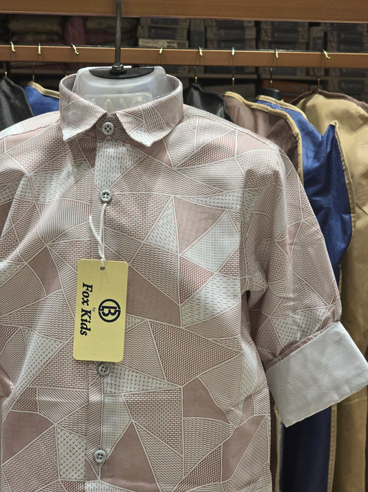 Cotton material peach with white coloured shirt with foldable full sleeve