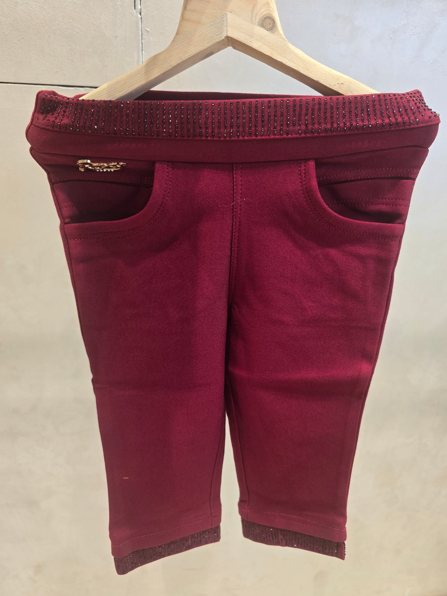Maroon Cotton Capri Pant with Elastic Waist and Stone Work – Girls Half Pant