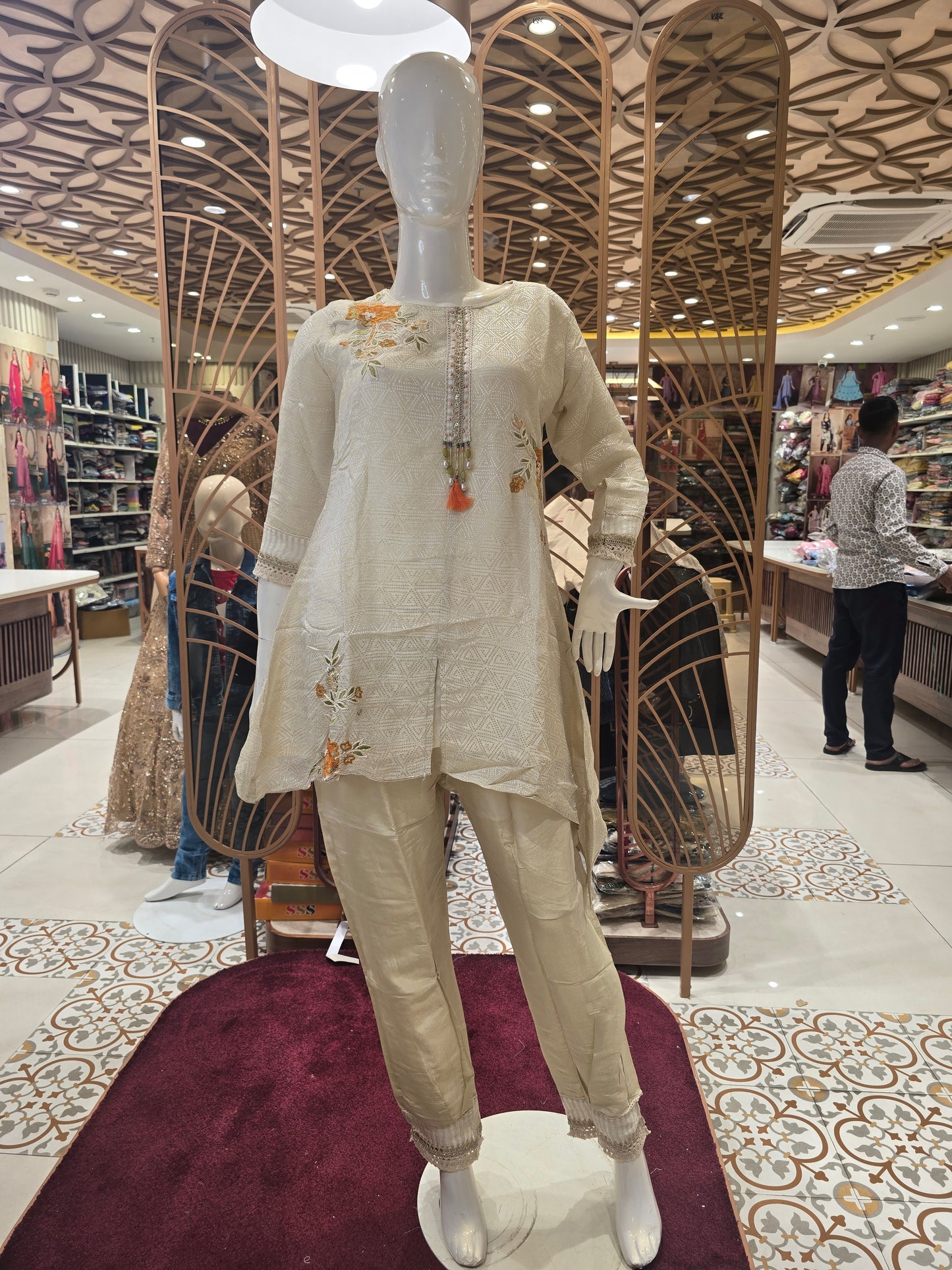 Women’s Silk Mix Coat Set in Black with Thread Work, Right Side Floral Design, V-Neck and ¾th Sleeves for Daily Wear