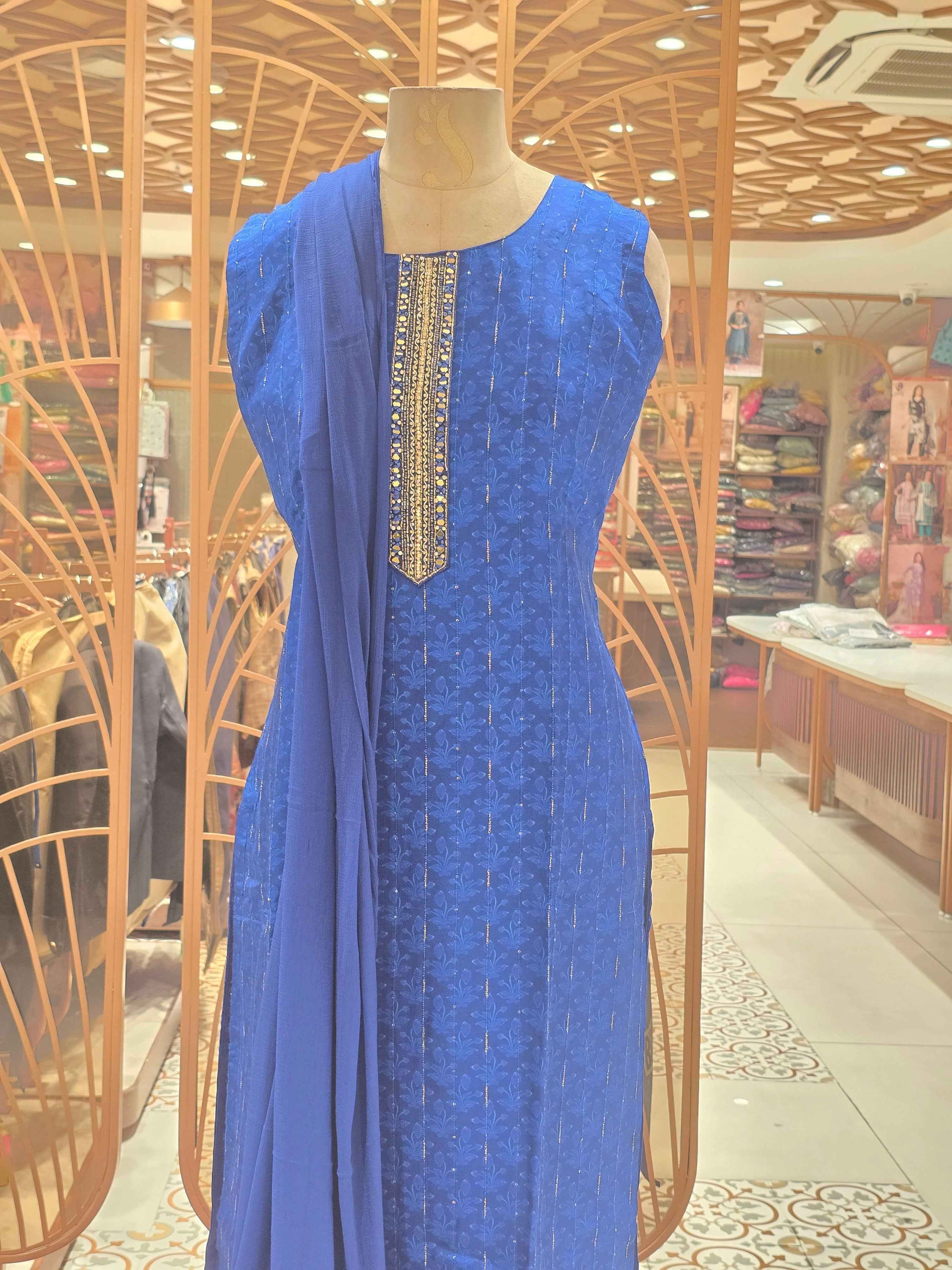 Shiffon material blue color kurta set with rain drops design