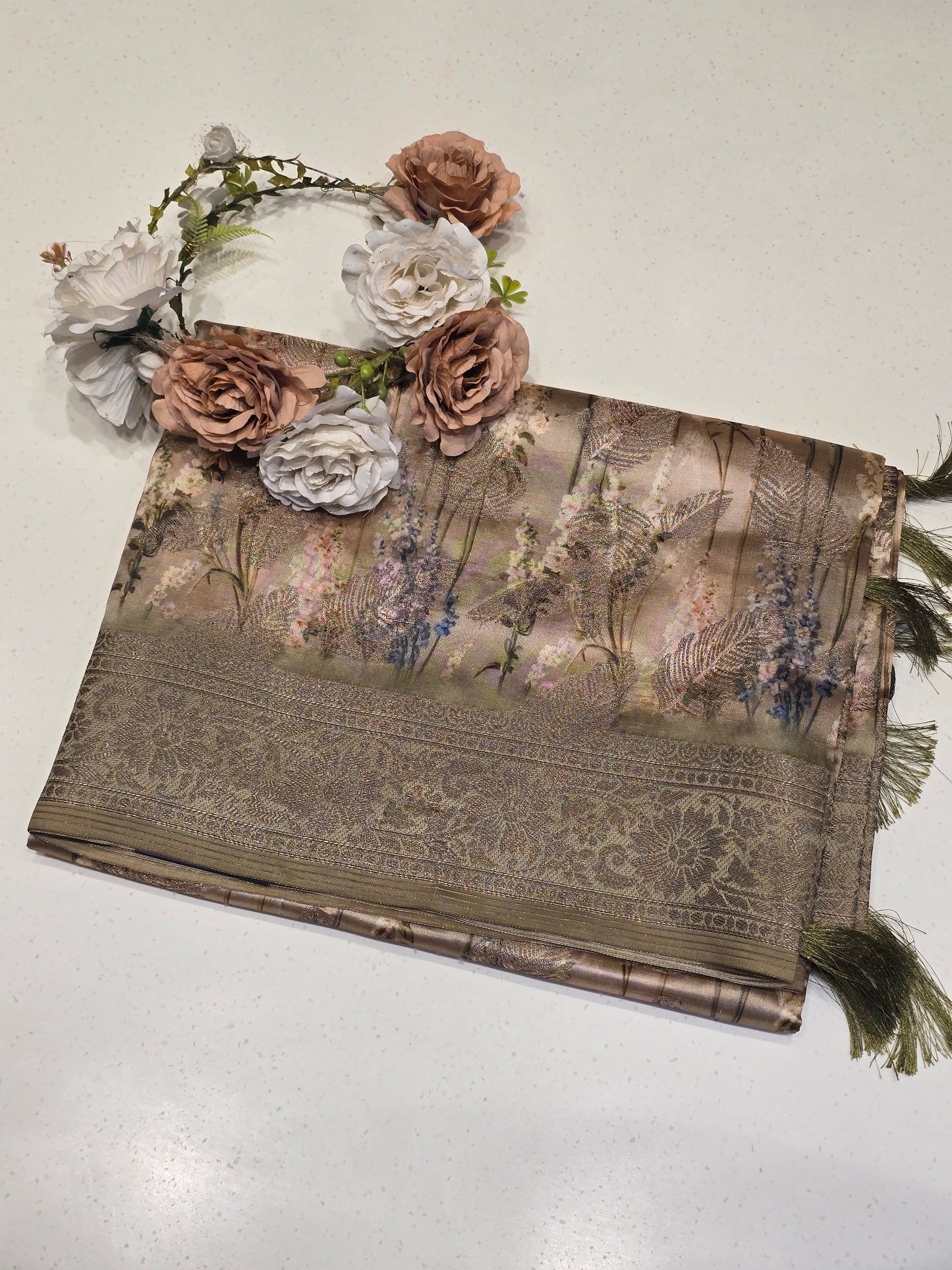 Dolla silk with zari motif and digital print , Traditional border