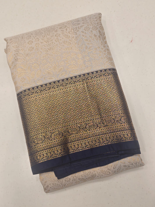 Dharmavaram semi-pattu (silk blend) saree