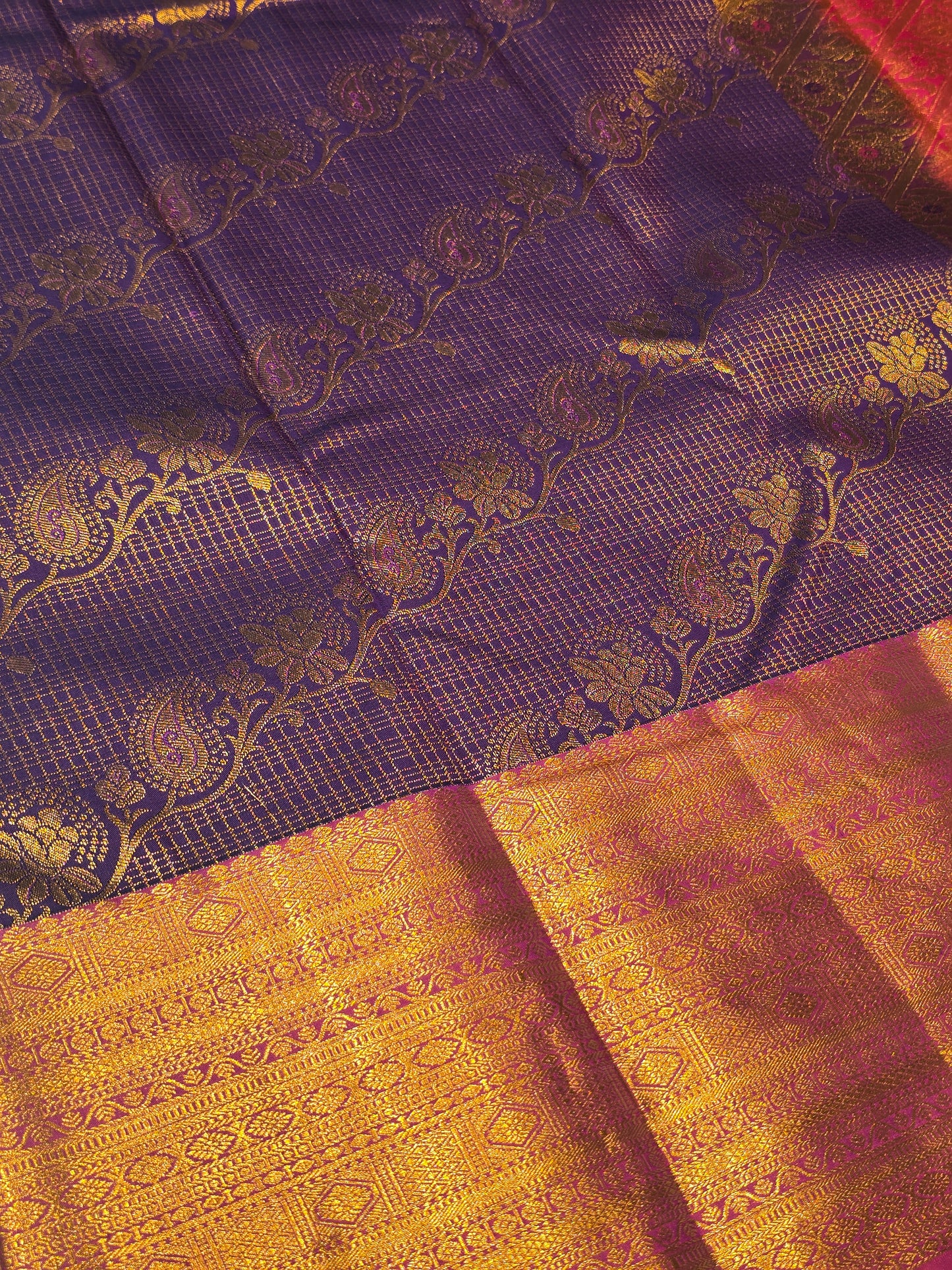 Women Micro Chex Semi Kanjivaram Silk Saree with Kalanjali Design