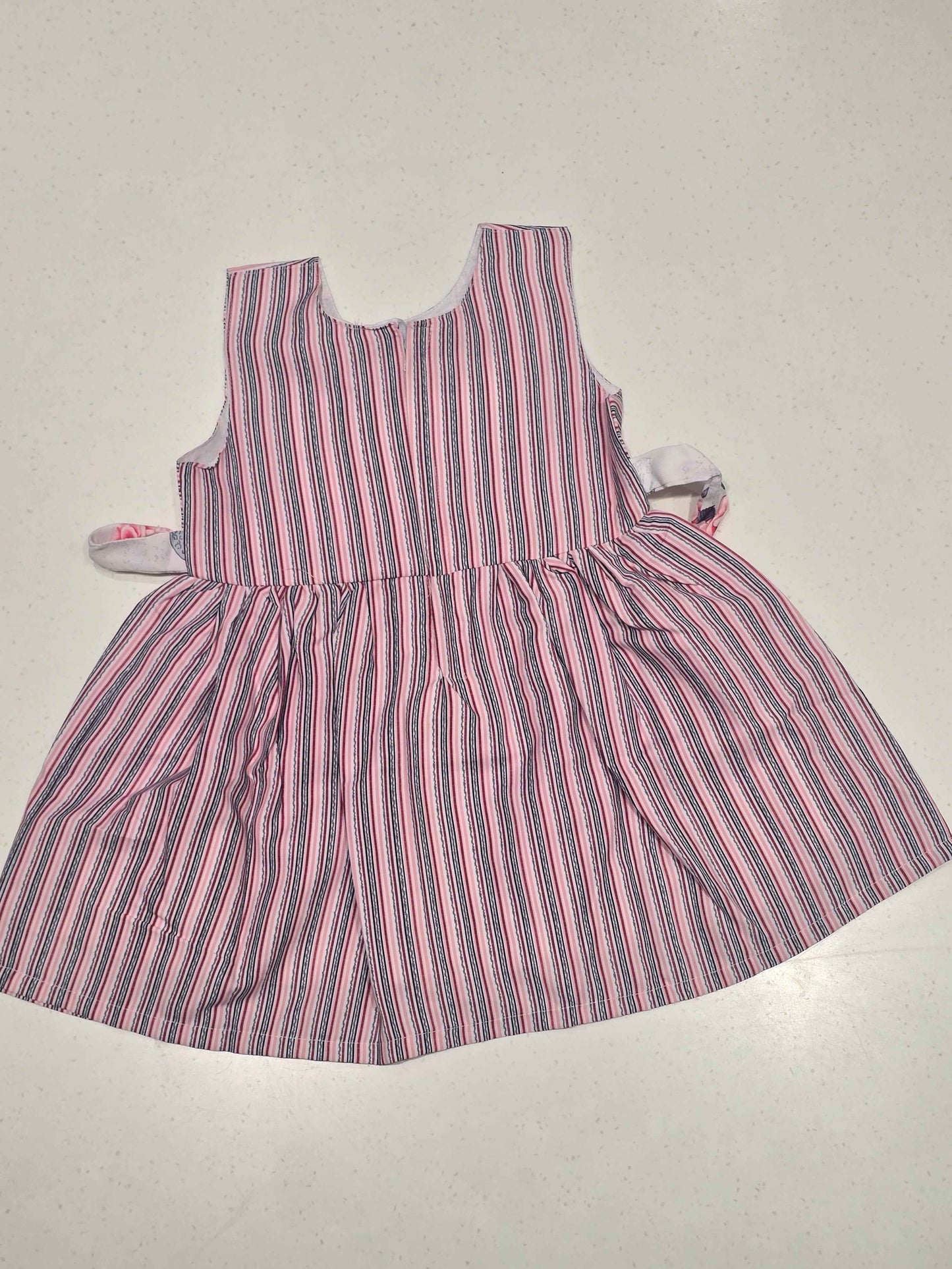 Sleeveless  cotton casual frock for baby Girls Styled with distinct design elements optimizer for comfort and daily wear.