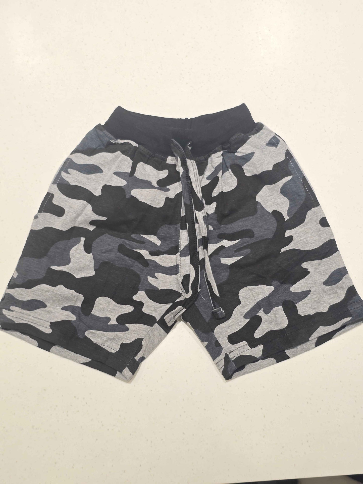 Cotton material military shorts with round Elasticable