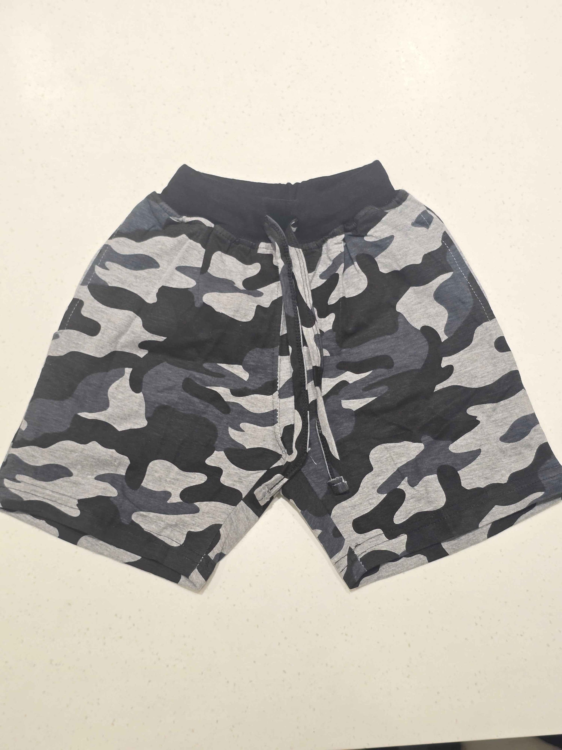 Cotton material military shorts with round Elasticable