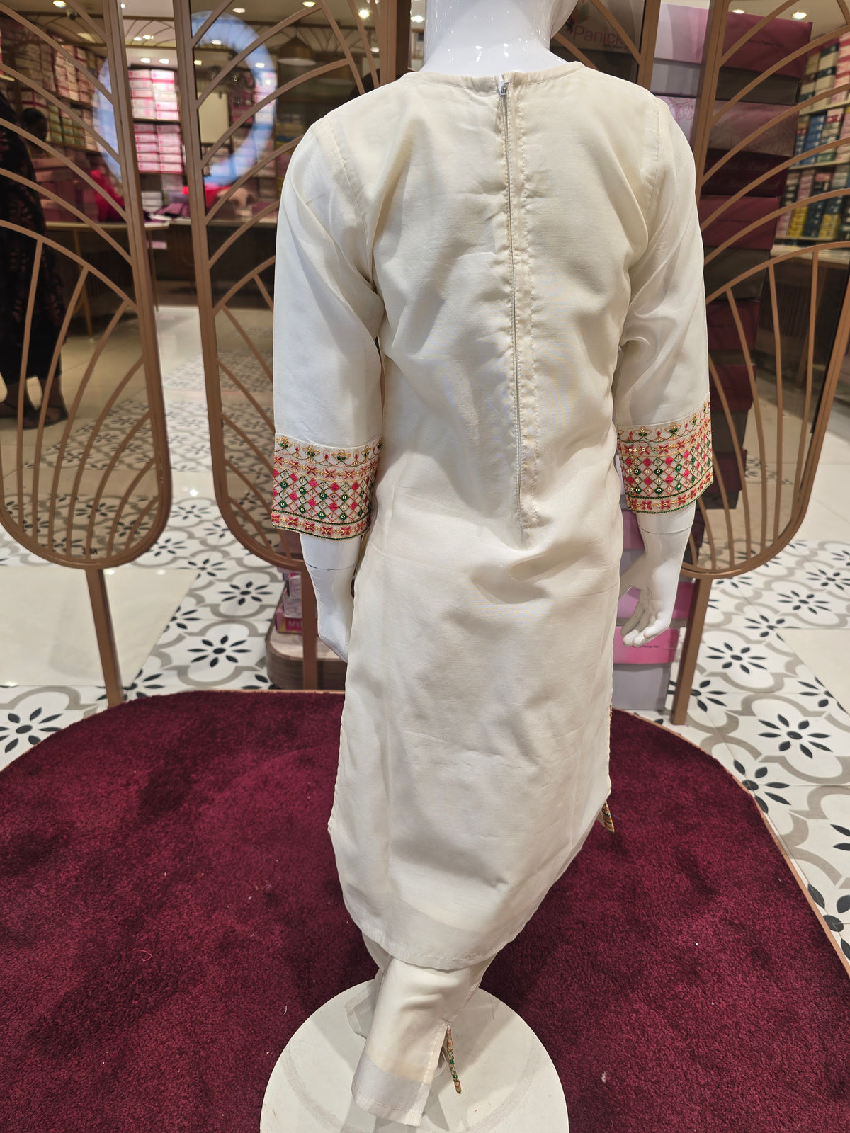 Girls Off White Chanderi Silk Straight Kurta Set