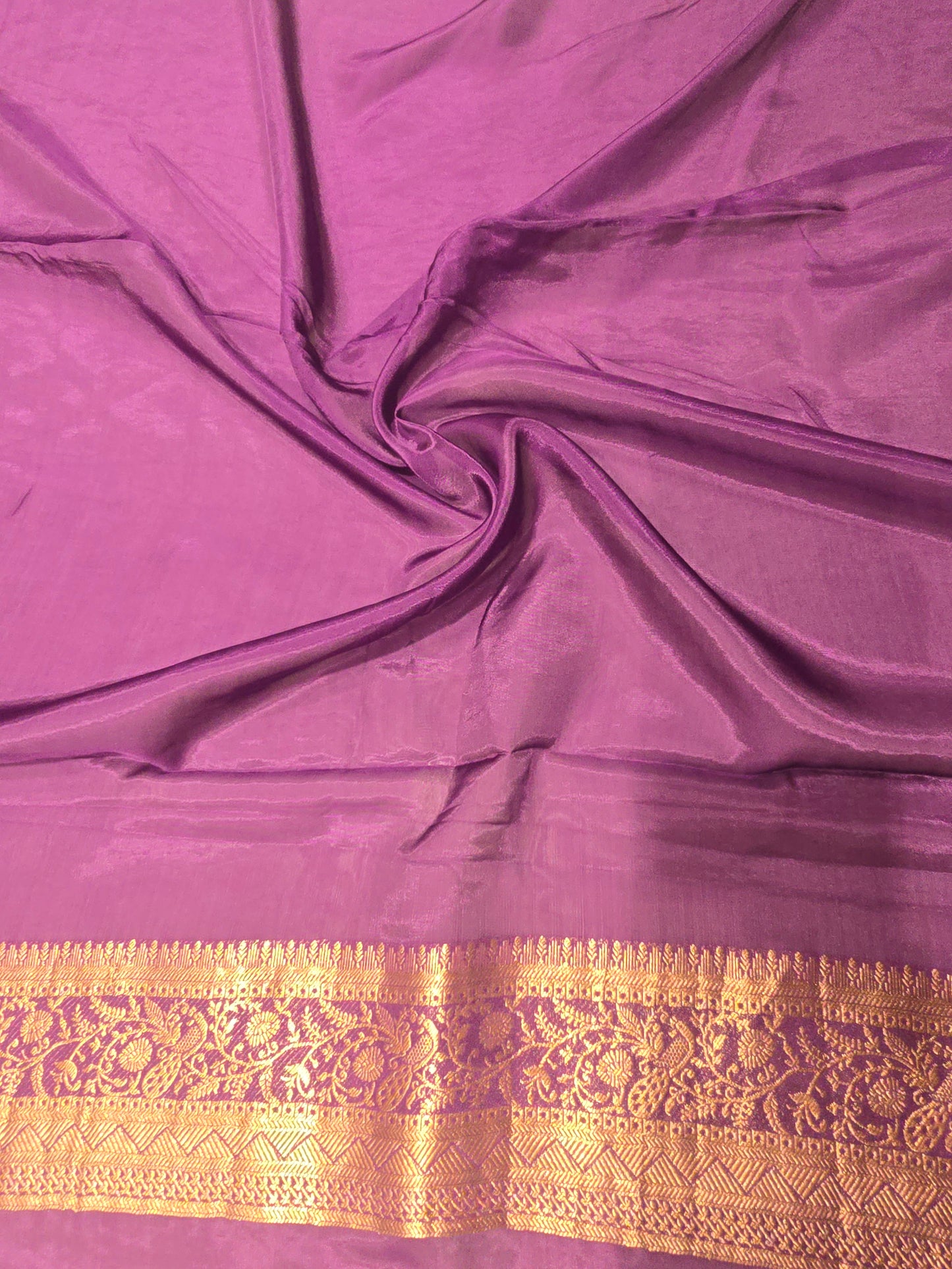 Viscose Banarasi Silk Saree with Zari Weaving & Rich Border | Elegant Festive & Party Wear Saree for Women