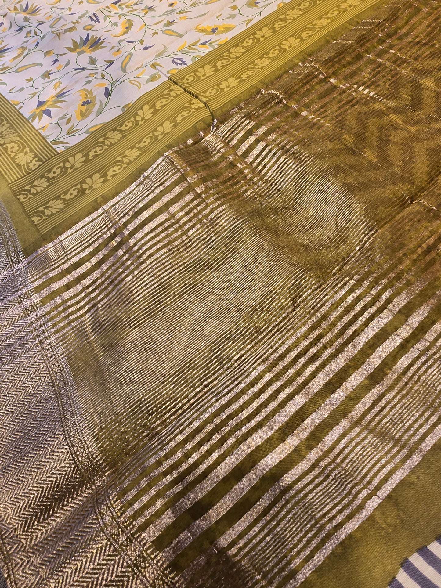 Soft Printed Cotton Saree with Gatti Border | Lightweight Festive & Daily Wear Saree