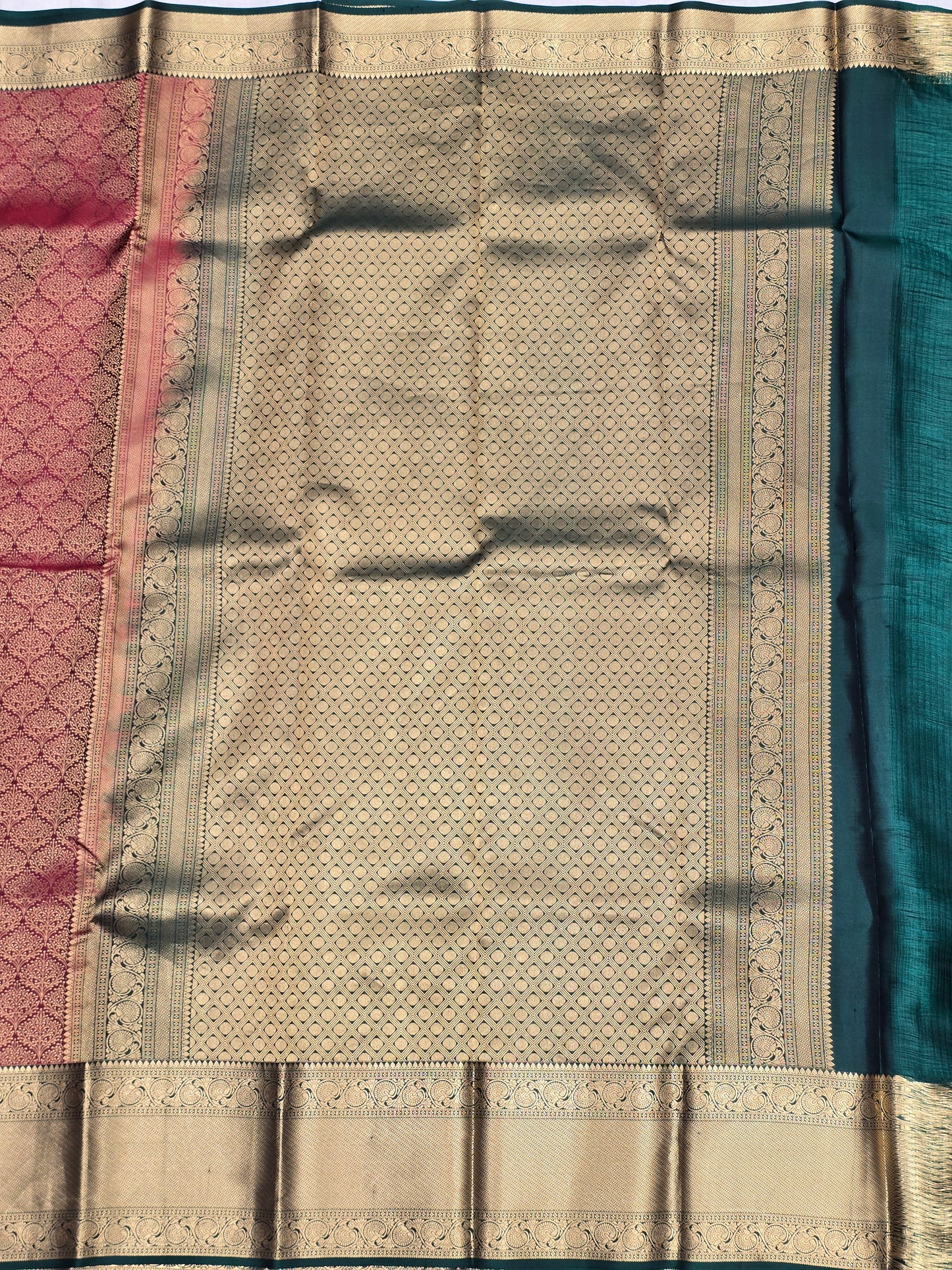 Pure Handloom Kanjivaram Brocade Silk Saree with Gatti Border and Rich Pallu