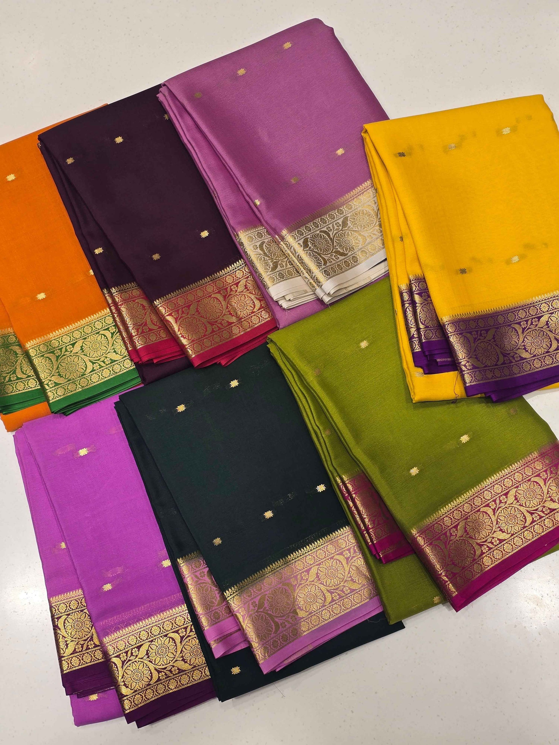 Women Pure Mysore Crepe Silk Saree with Butta Pallu