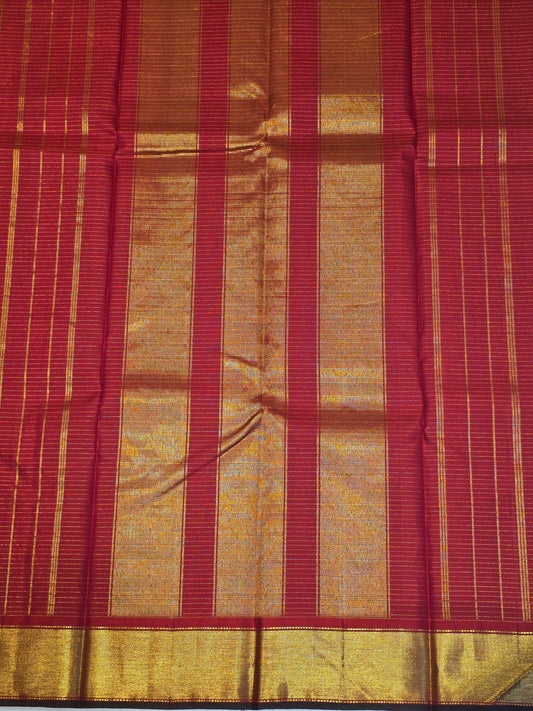 Women Red Pure Harni Silk Saree with Micro Checked Pattern