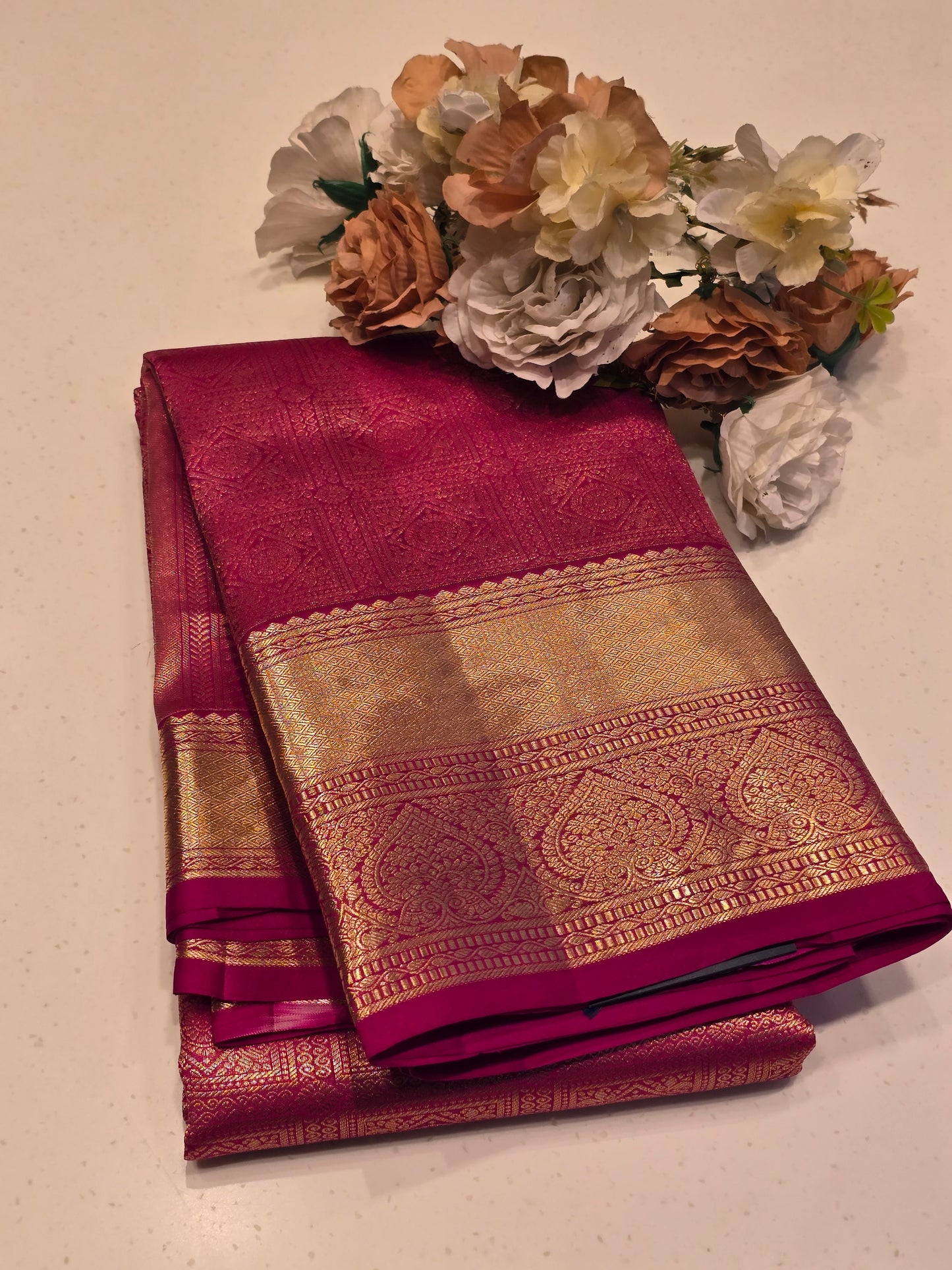 Exclusive Pure Handloom Kanjivaram Silk Saree with Rudrakshi Style Motifs, Traditional Leaf Designed Border and Rich Pallu for Wedding Occasions