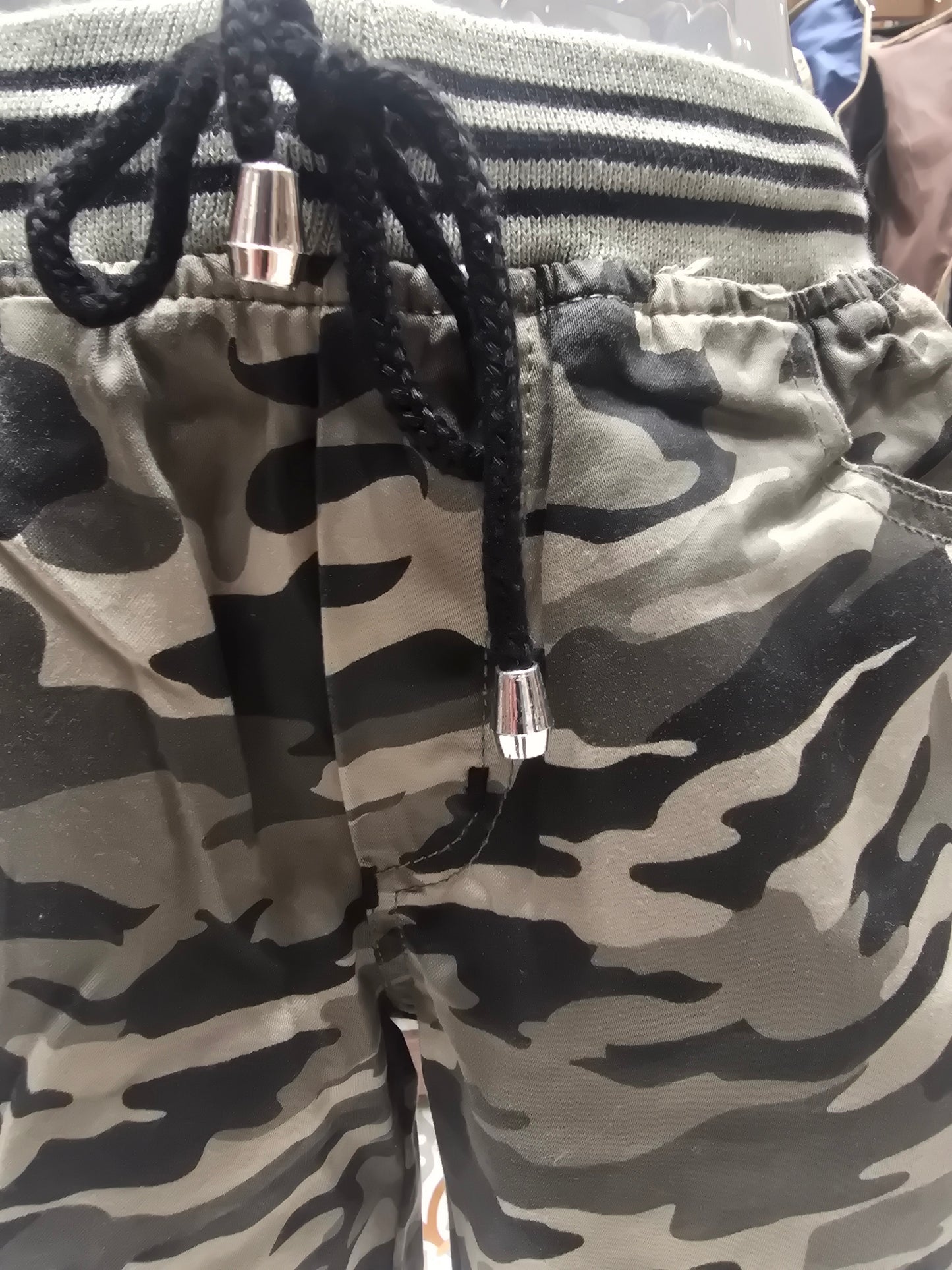 Cotton Military Style Shorts for Boys with Five Pocket Design and Round Elastic Waistband for Summer Wear