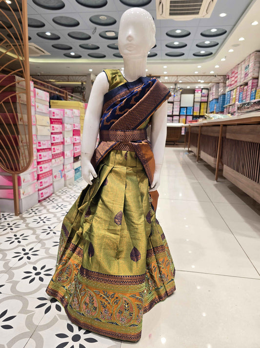 Traditional South Indian Kids Half Saree (Pattu Pavadai Dhavani or Langa Voni)