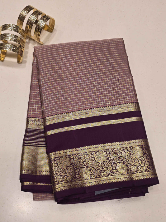 Handloom pure Kanjivaram silk saree with checked pattren and designer border