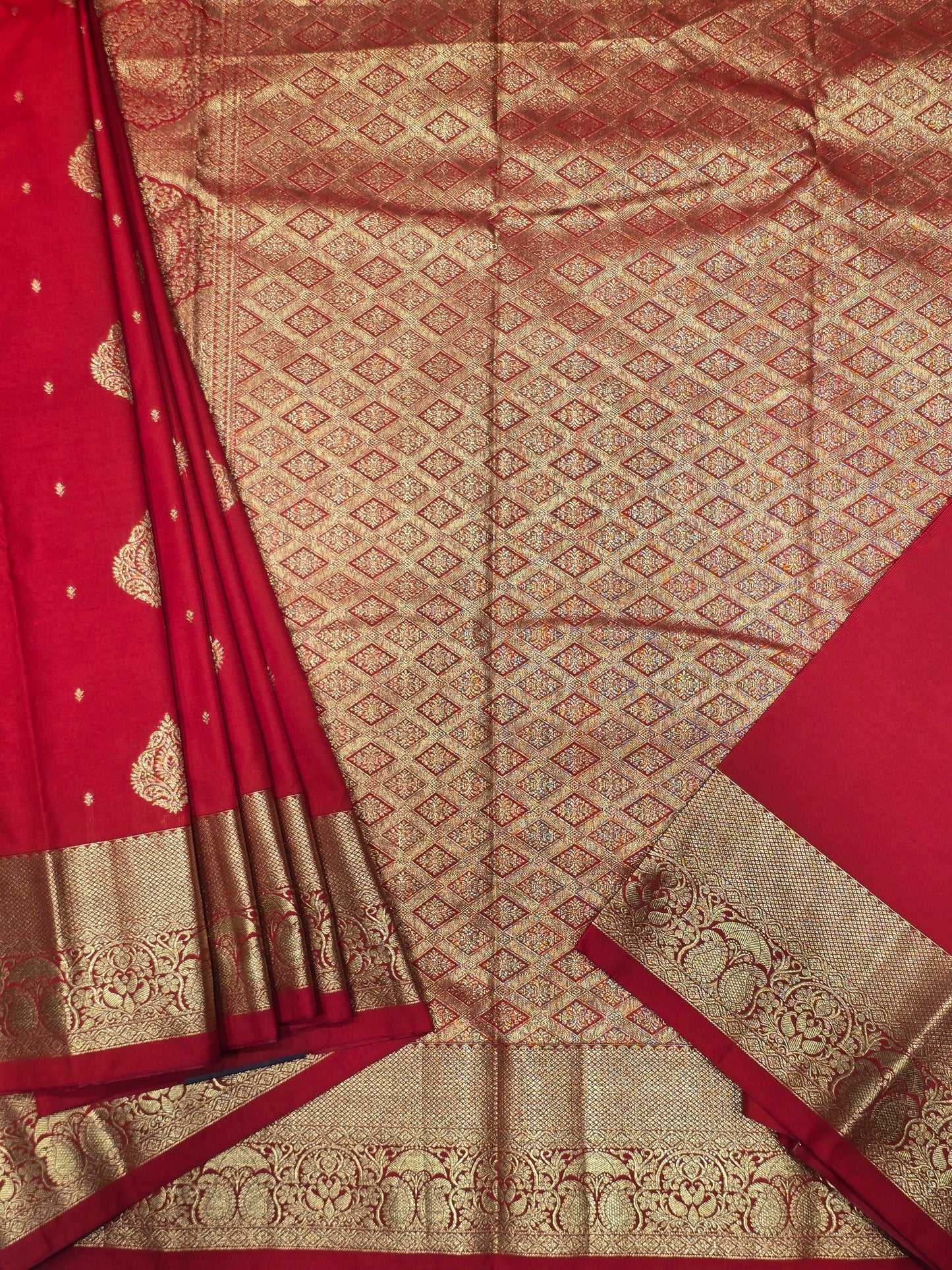 Semi Kanjivaram Silk Saree with Traditional Mango Border