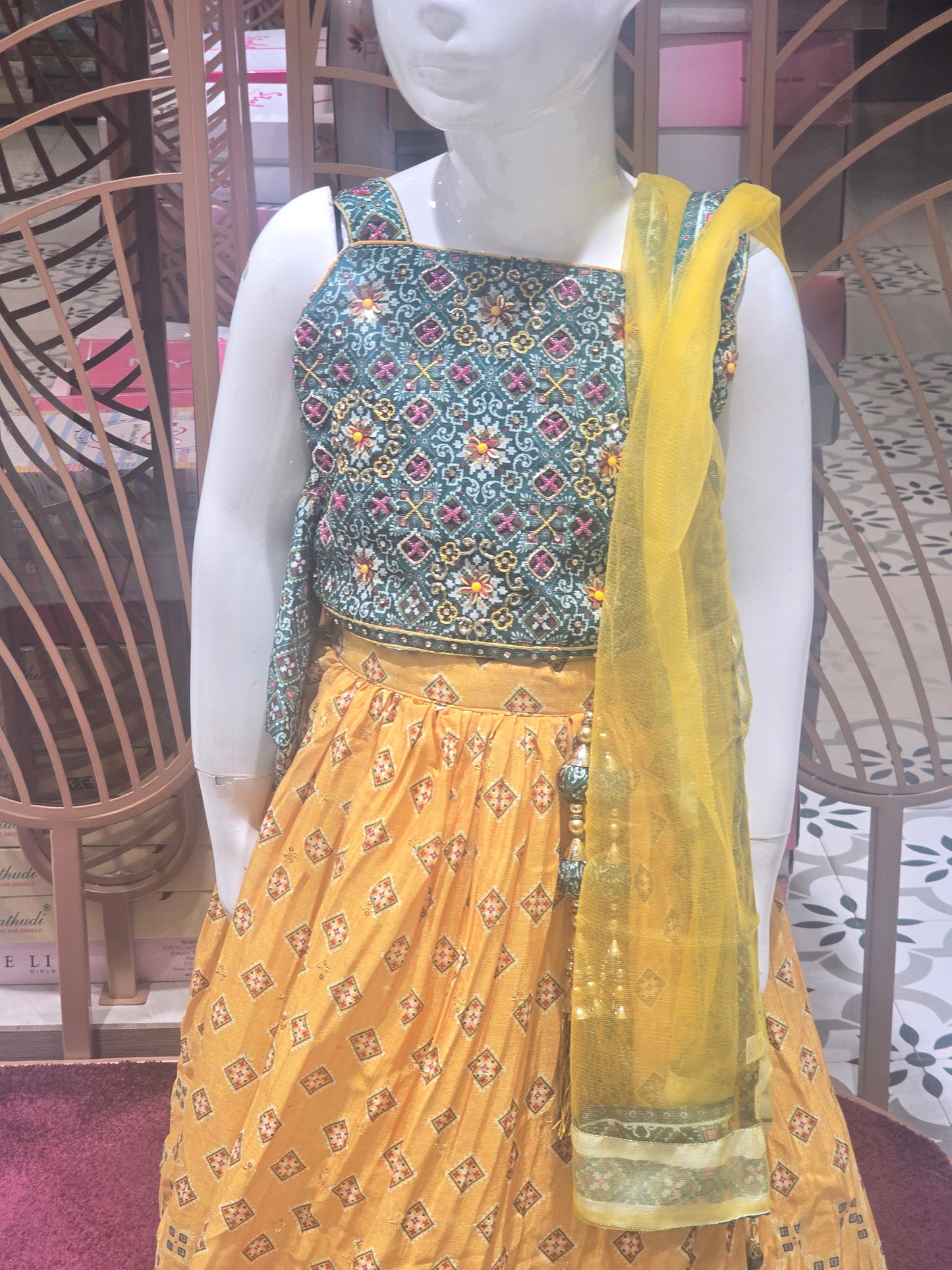 Girls Yellow Green Bandhani Ethnic Set